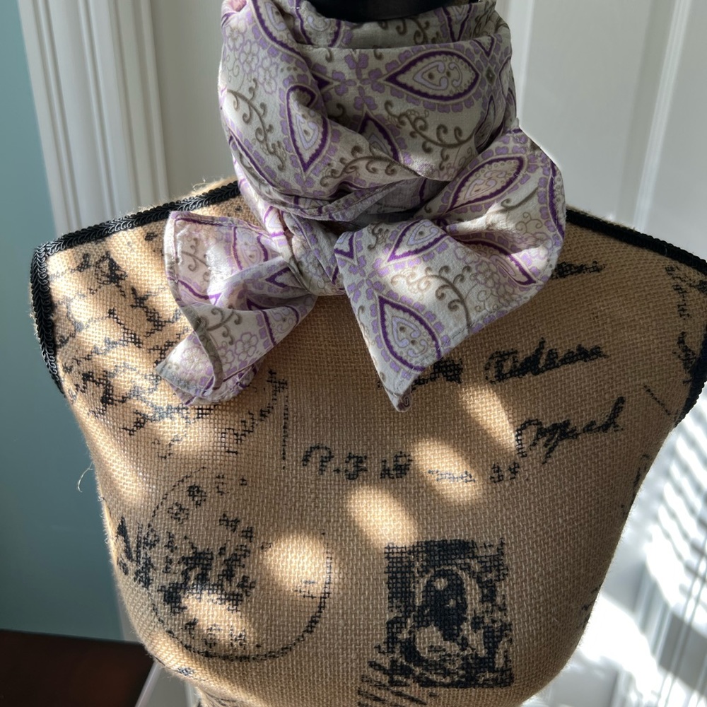 Columbia Lightweight Scarf